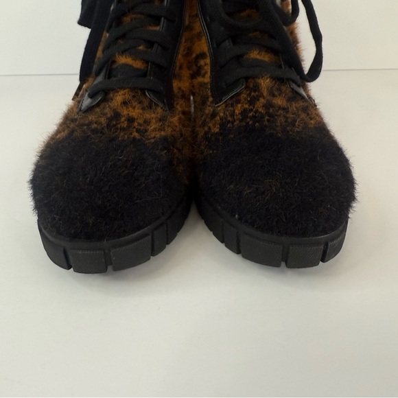 Leopard Print Lace-Up Utility Boots - Picture 3 of 9